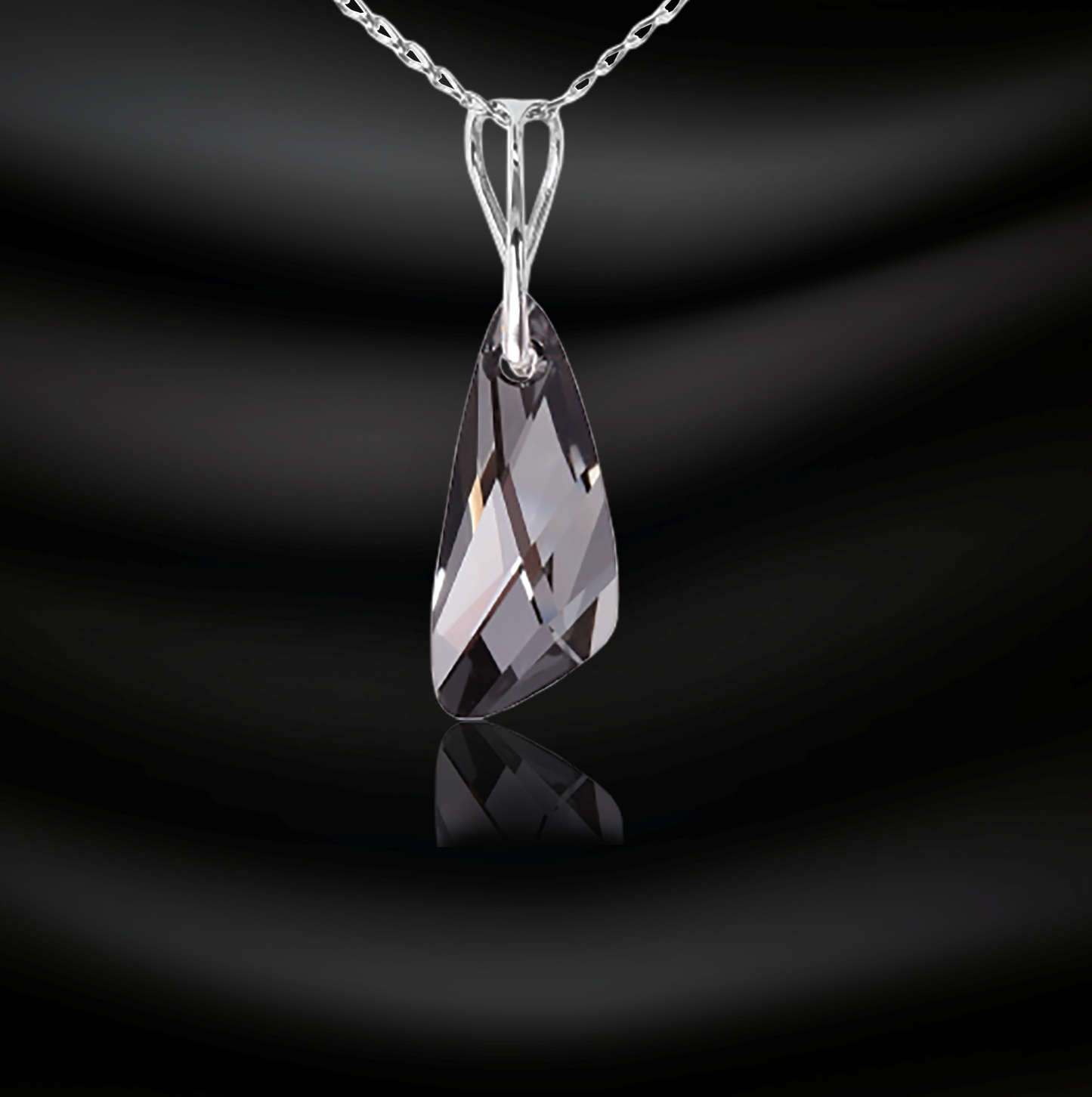 Swarovski Element Wing Necklace - Silver Night